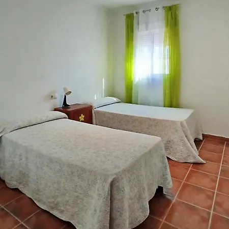3 Bedroom Lovely In Chiclana De La Fronter Holiday home *